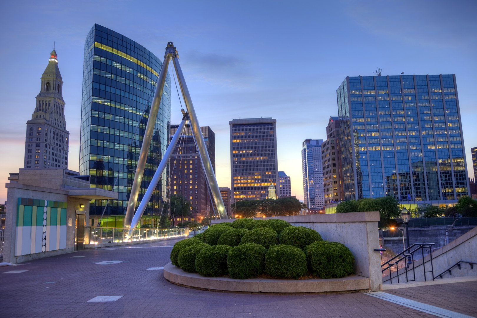 View of downtown Hartford on a Connecticut Flight + Hotel JetBlue Vacations package