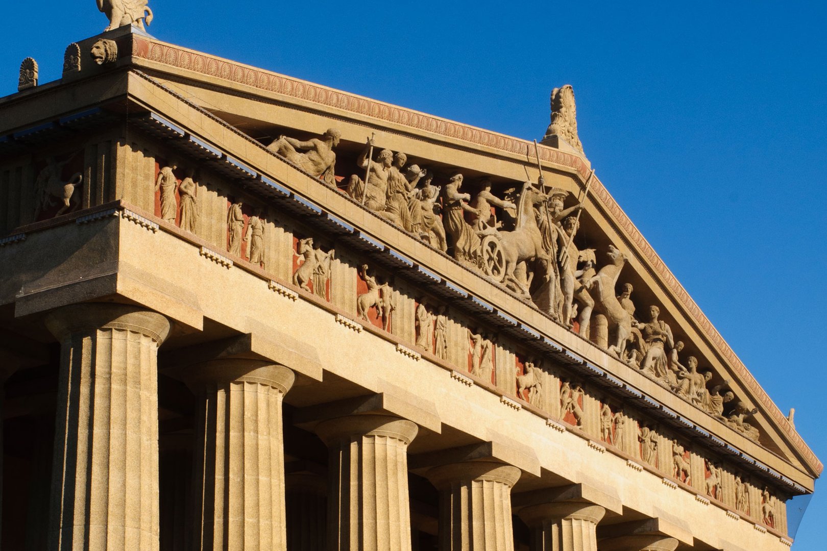 View of The Parthenon in Nashville during a Tennessee Flight + Hotel all inclusive vacation package