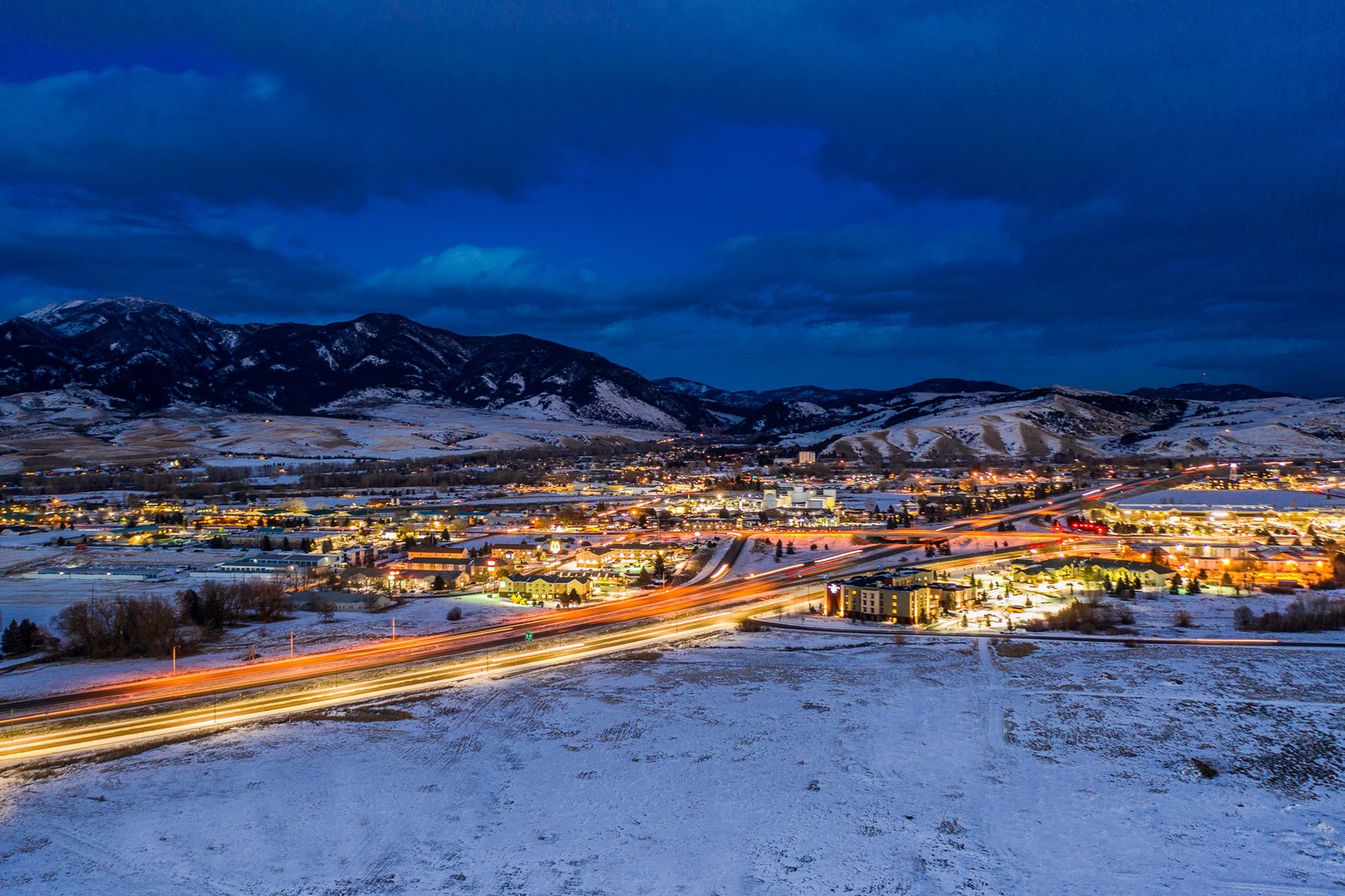 Evening city view of Bozeman on a JetBlue Vacations all inclusive package to Montana