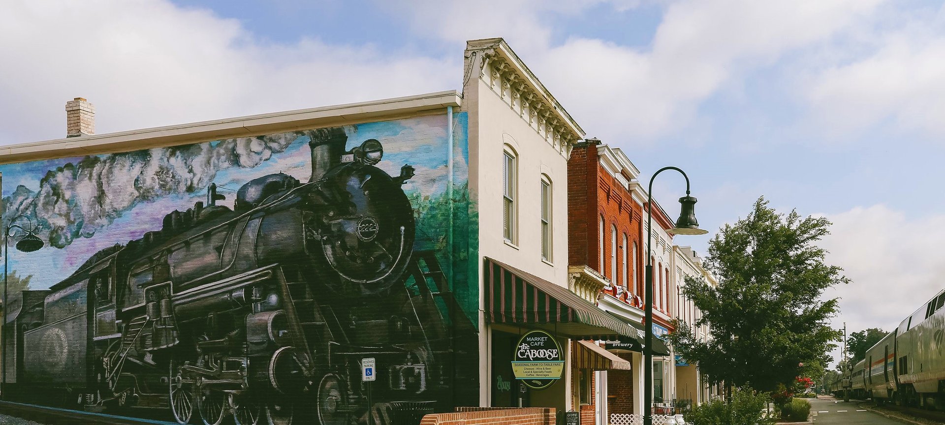 View of mural on a building during a Flight + Hotel Virginia all inclusive JetBlue Vacations package